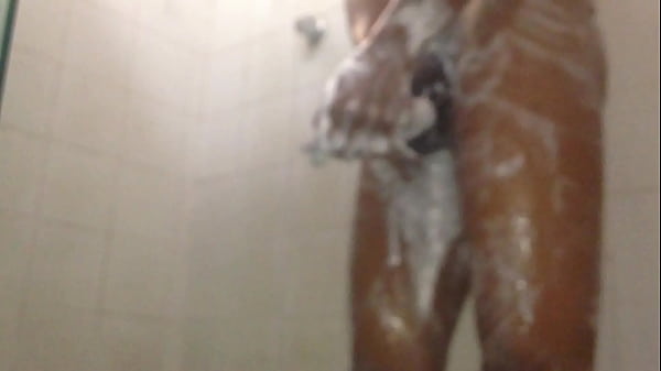 Download Video - Banho Quente