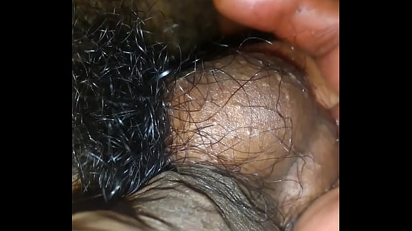 Me gusta su chica verga negra peluda del chacal...