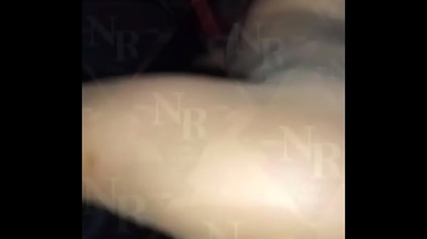 Nego Rubi tem uma rola enorme e grossa olha ele...