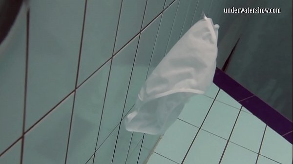Loris Licicia super hot underwater swimming naked