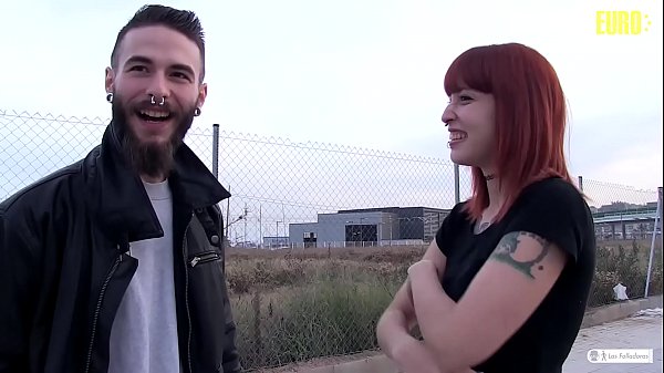 Download Video - AMATEUR EURO - Latina Lilyan Red Pick Up Guy To Play With Her