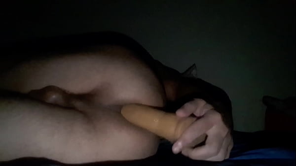 Consolo forte no meu cú