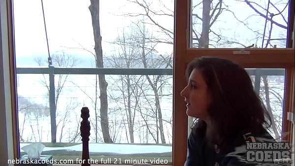 Download Video - pretty innocent teen trying double penetration for the first time