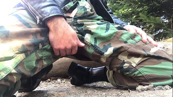 Download Video - army military smoke leather rangers po&ast;&ast;ers wank cumshot