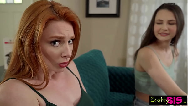 Download Video - "Simon Says 'Take off your pants' " Liz Jordan tells Lacy Lennon and Stepbro - S17&colon;E6