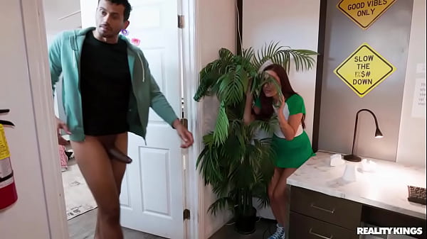 Sneaky Dorm Room Switcheroo / Reality Kings