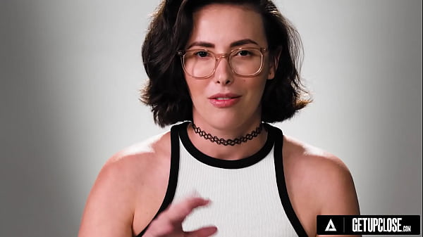 Download Video - UP CLOSE - How Women Orgasm With Passionate Casey Calvert&excl; SOLO FEMALE MASTURBATION&excl; FULL SCENE