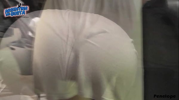 Ultra Round Ass Teen with her dress inside her ass. Nice cameltoe in tight leggi