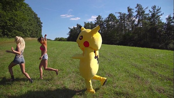 Pika Pika - Pikachu Pokemon Porn