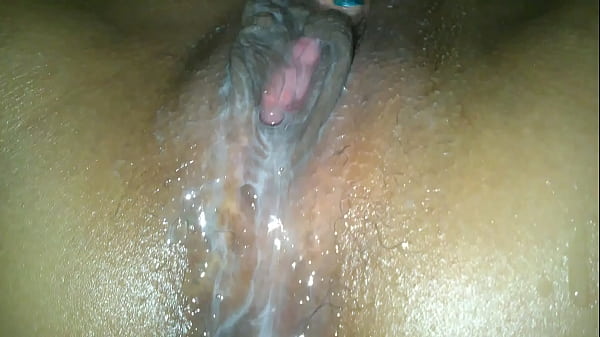 Download Video - Squirt ligero&period; Feline69