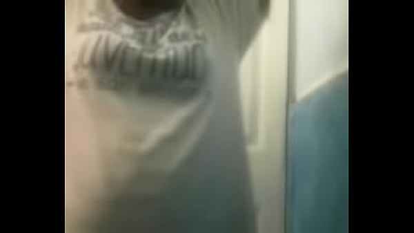 thumb a whore