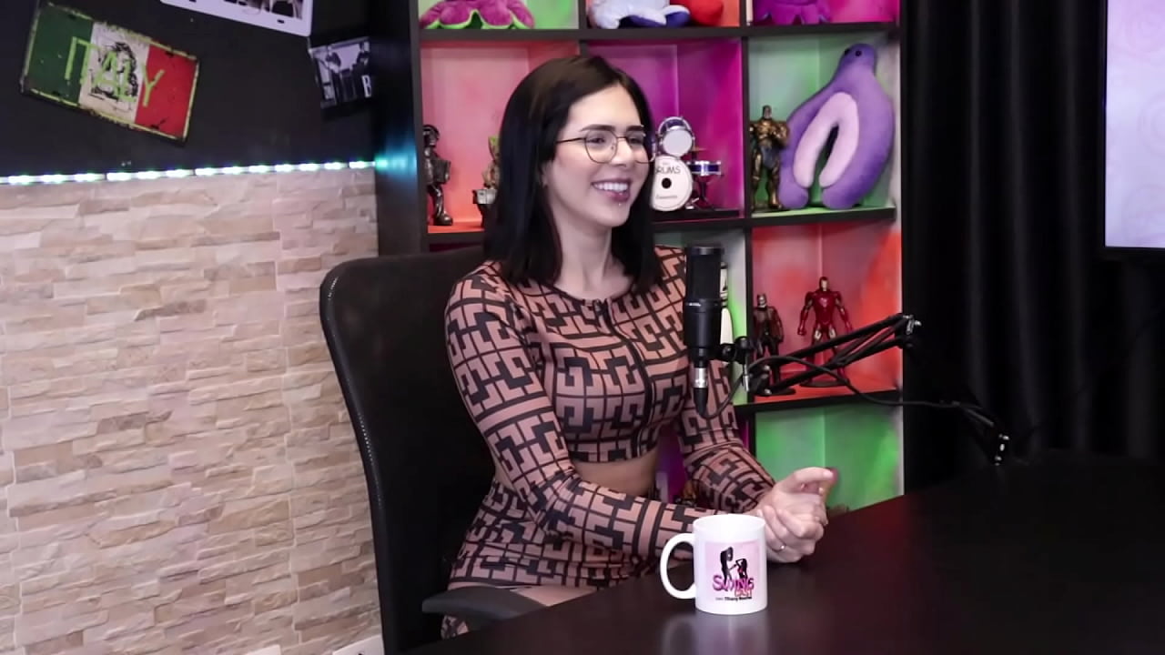 Se corre si le mete la polla por la espalda, y ganó el concurso del culo más bonito - Lary Cubas
                     sex fucking hot sexy sexo gostosa bunda buceta peito pau sexo anal sexo oral swing cast lary cubas muchos negros
