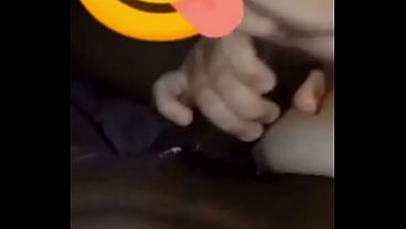 Punheta ardente para meu marido corno que gosta de ouvir putaria do meu passaso