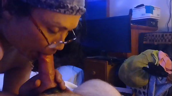 TsJessicaPark sucking daddy's dick