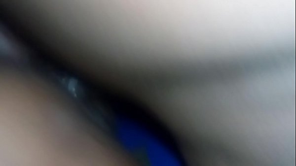 thumb huge ass