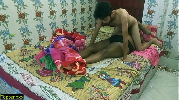 Indian hot Tamil Bhabhi XXX sex with teen boyfriend! All night hard sex!!