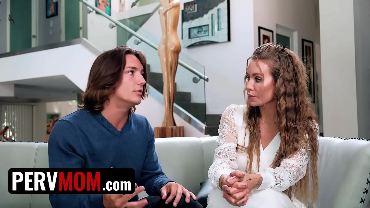 PervMom - Mi madrastra le enseña a mi novia cazafortunas cómo follar
                     blonde milf blowjob rough doggystyle threesome deepthroat girlfriend taboo stepmom stepmother nicole aniston pervmom chloe rose axel haze muchos negros