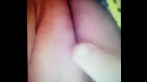 thumb playing with herself