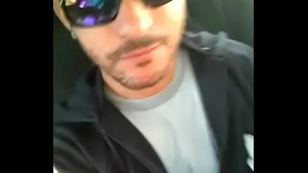 Download Video - Aoz sOSnm8--s0QmmAHJEBgcO0Bs7UvALUcnYDeRpVOQ