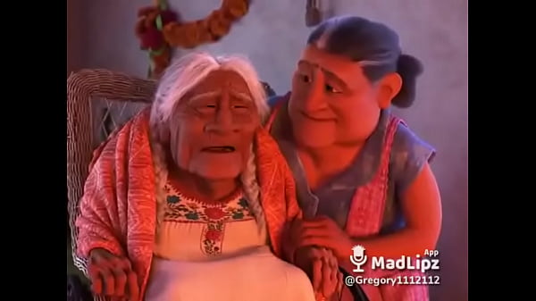 Grabó a mi novia por su hermoso culo