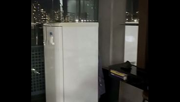 Fodi a Casada de presente de Natal na frente do Corno - Especial de Ntal Kalahari