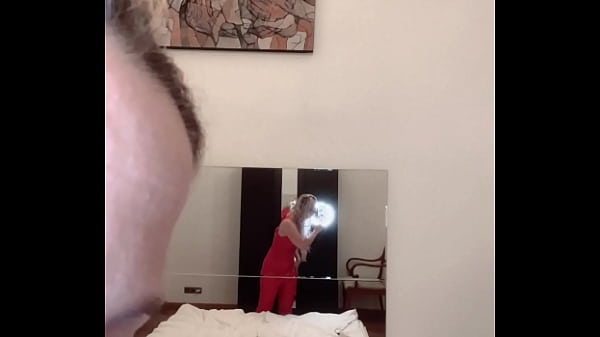 Shady Spa: Riley S&rsquo;s Seduction