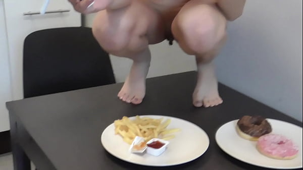 Fast Food & Donat Foot Feeding!