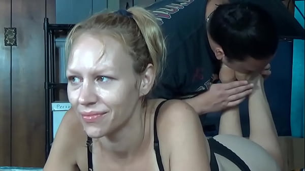 A hot woman like Aurora Cromwell can always tell when a session guy is posing as a legit photographer. It's really easy t ...