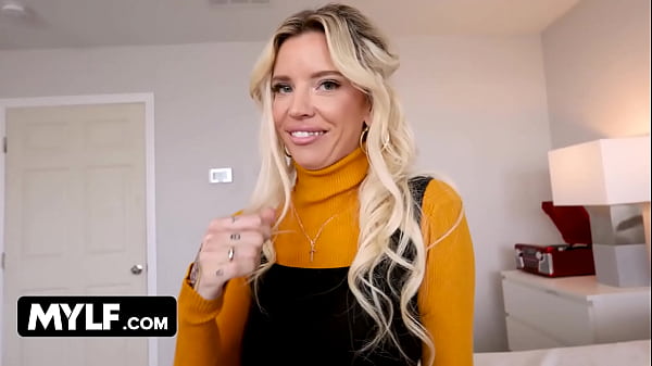 Download Video - Stepmom's Dirty Little Secret - Senator's Wife Gets Wild and Begs for Cock