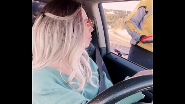 Download Video - Littleangel84 - Je baise avec un cycliste au bord de la route - S02E07