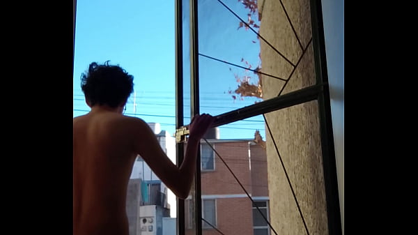 thumb practicing nudism