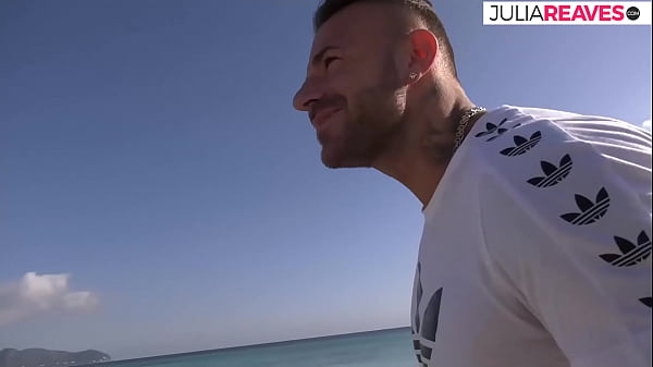 The German model scouts bang 2 horny teen sluts 4K