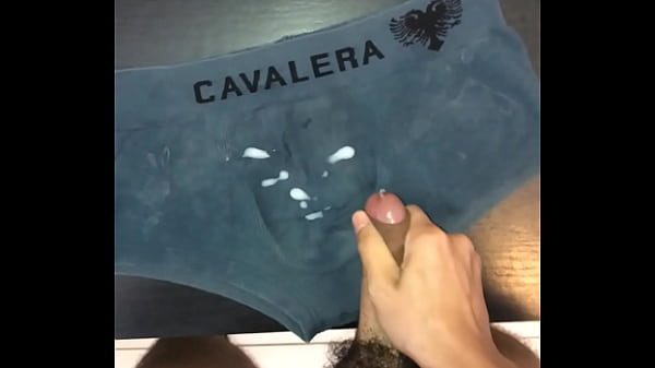 MASTURBANDO E GOZANDO GOSTOSO