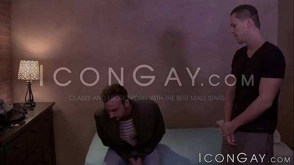 Bisexual Mason Lear gets his ass hammered while riding a girthy dick