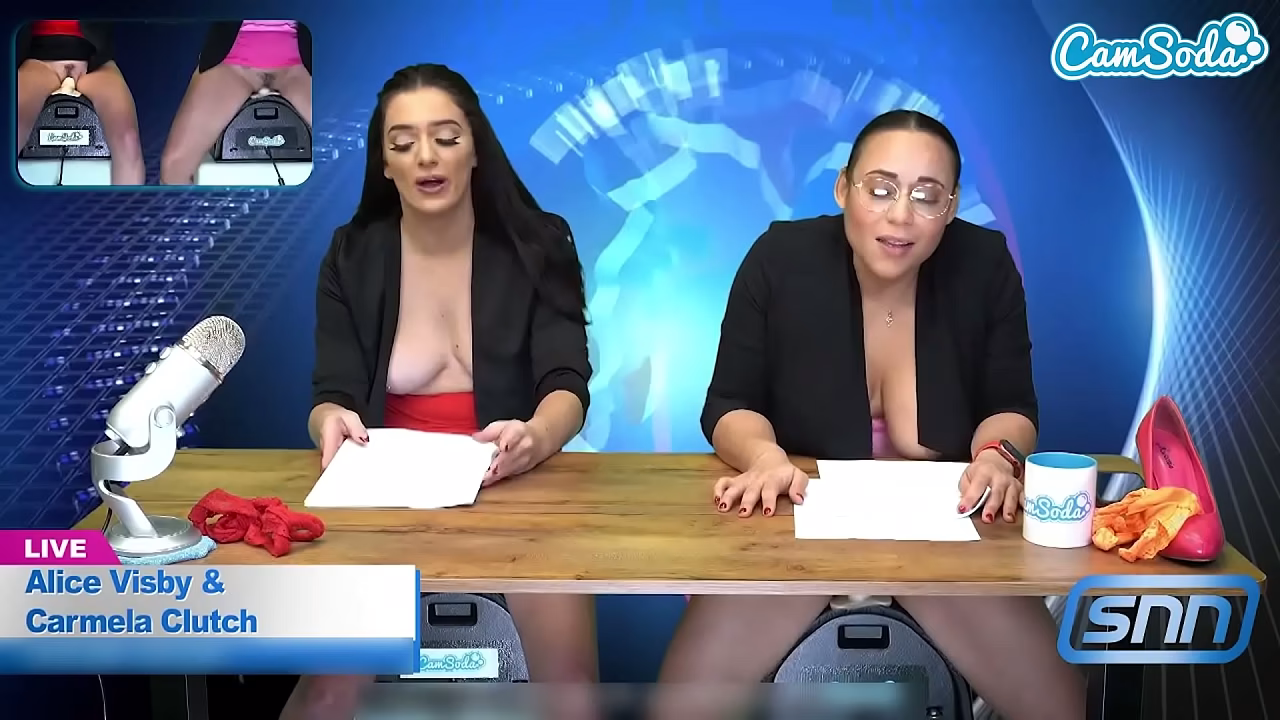 Camsoda - Lesbian MILF And Teen Ride Sybian Masturbate On Air While Reading The News