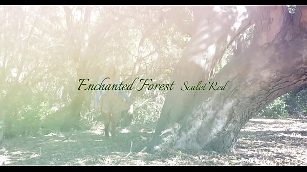 Vem tomar um banho comigo? Lavando meu grelinho.video completo no RED