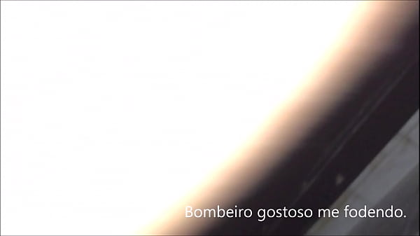 Download Video - Cdzinha LimaSP Dando para um ativo bombeiro com a calcinha tanga rosa da Suzana Filha de um amigo 1701208