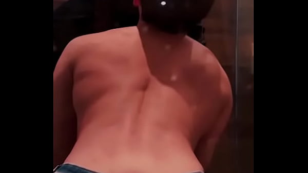 Download Video - pruebo el culazo de mi mejor amigo por primera vez luego que llegamos del bar