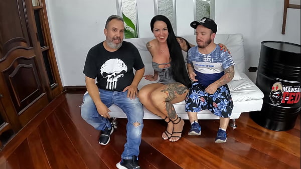 An&atilde;o ganha na loteria e fode o rabo de Elisa Sa...