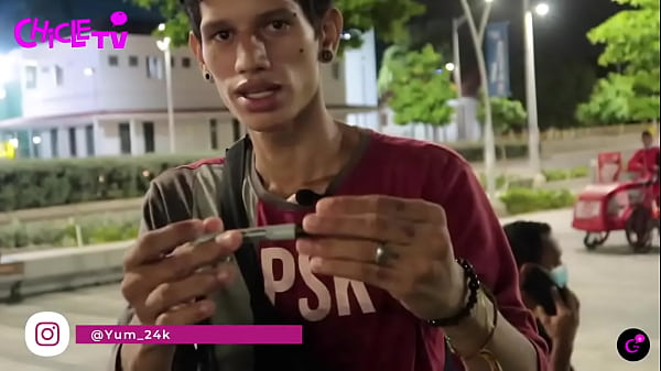 The magician Yum 24k has it clear, where has he hidden it? 8 sec
