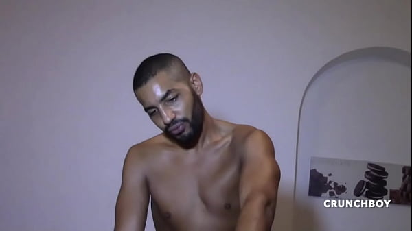 PEETR fucked by straigth arab dominant