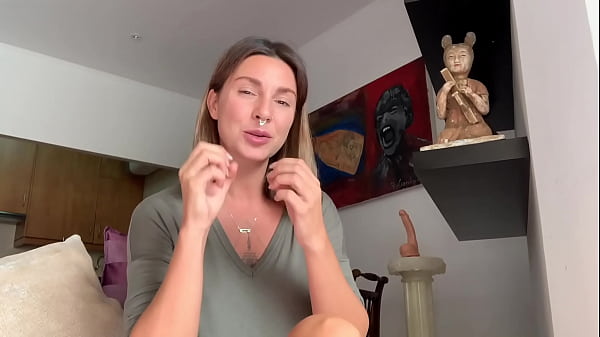 HOW TO LICK PUSSY - Sex Tutorial with real Teacher