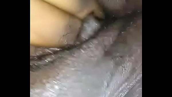 Chatte Noire Frottant