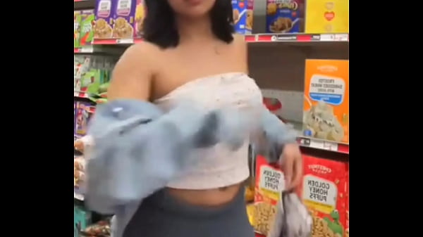 Camila showing off her nice ass in leggings