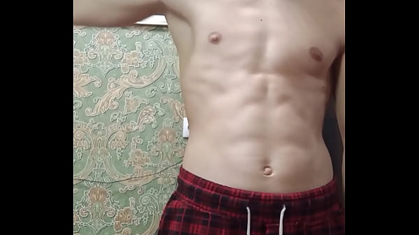 New hot flexing video