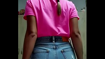 Nathaly Mostrando El Culo
