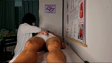 Nurse surprised to see patient's erection!