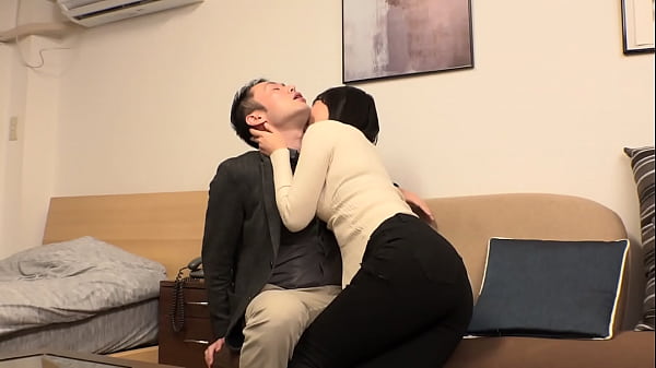 チ●ポ大好きsex中毒女！絶頂地獄！荒々しいsexにマ●コがビクつき悦ぶ！夫に隠し続けたエロ狂いな本性！大量の精子を愛おしそうにじっくり味わう！