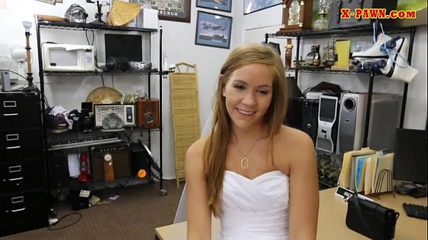 Download Video - Slut pawns her wedding dress and banged