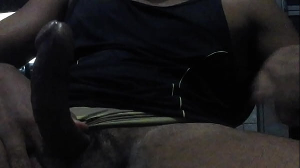 thumb pau saindo leit e
